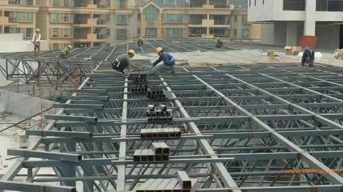 Πλαισιώνοντας σπίτι 0.75mm χάλυβα μετρητών Lange ελαφρύ γεωργικά υπόστεγα χάλυβα 0.95mm 1.15mm